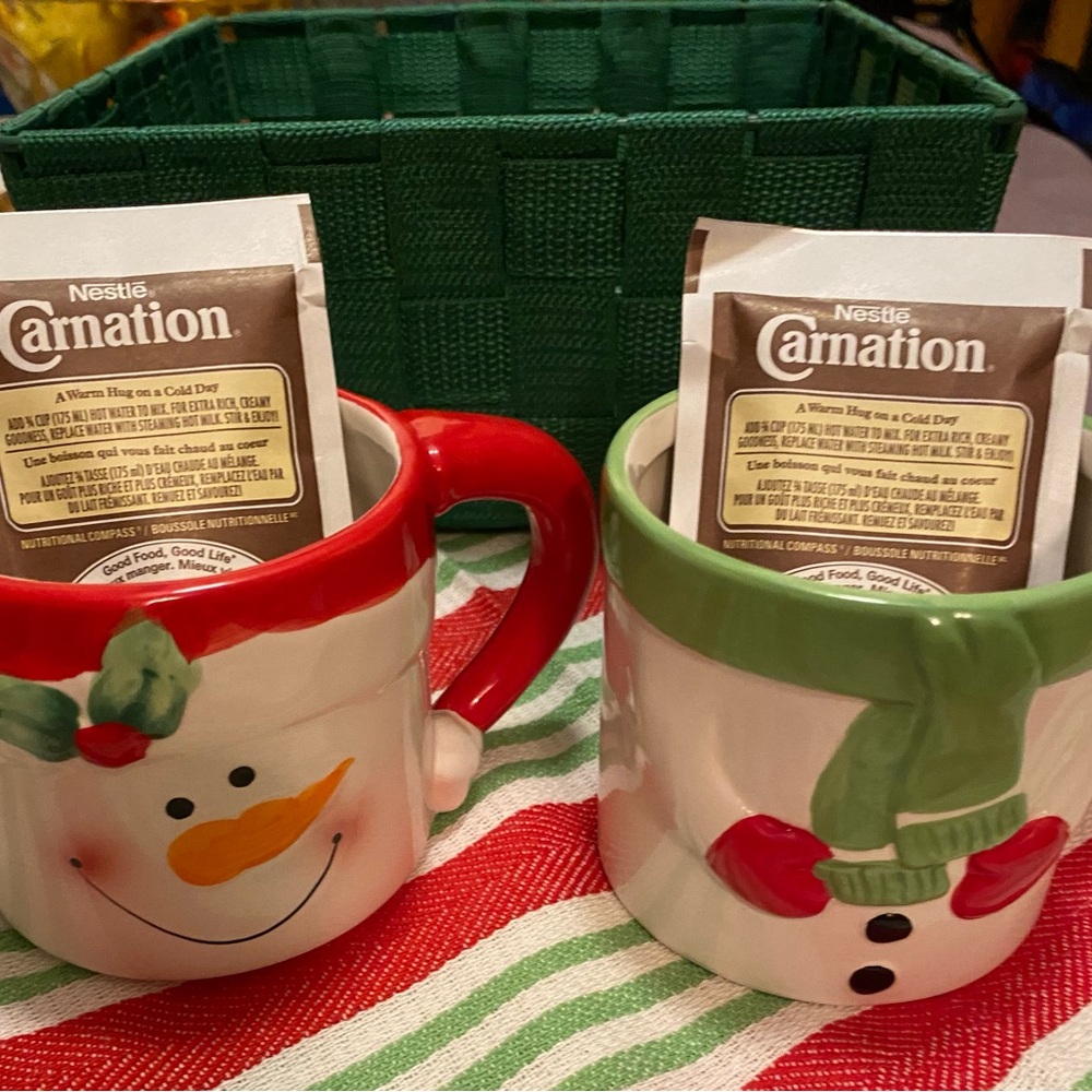 Cute set of snowman stackable mugs - Picture 4 of 5